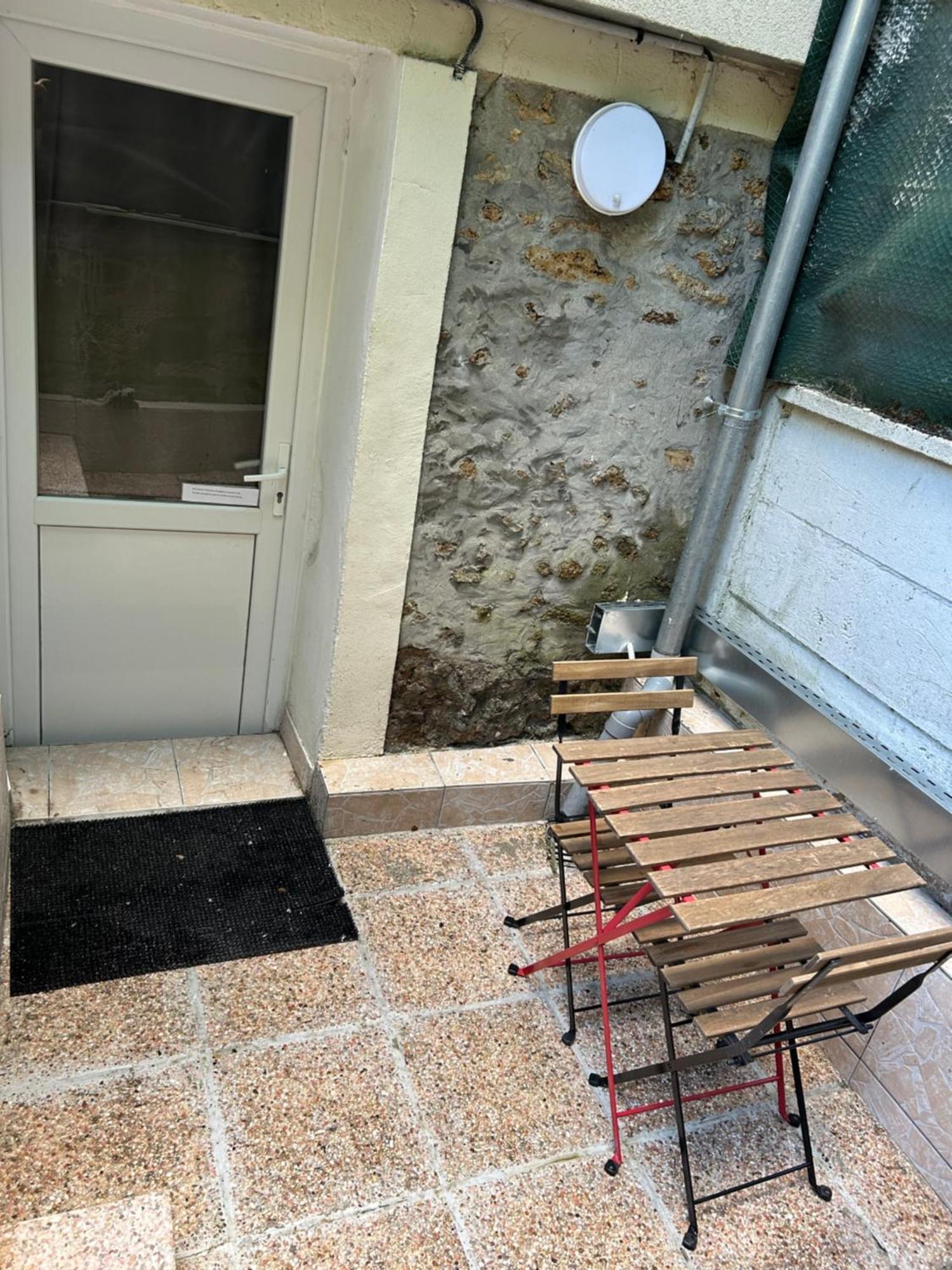 Appartement Avec Terrasse A Rosny-Sous-Bois Exterior foto